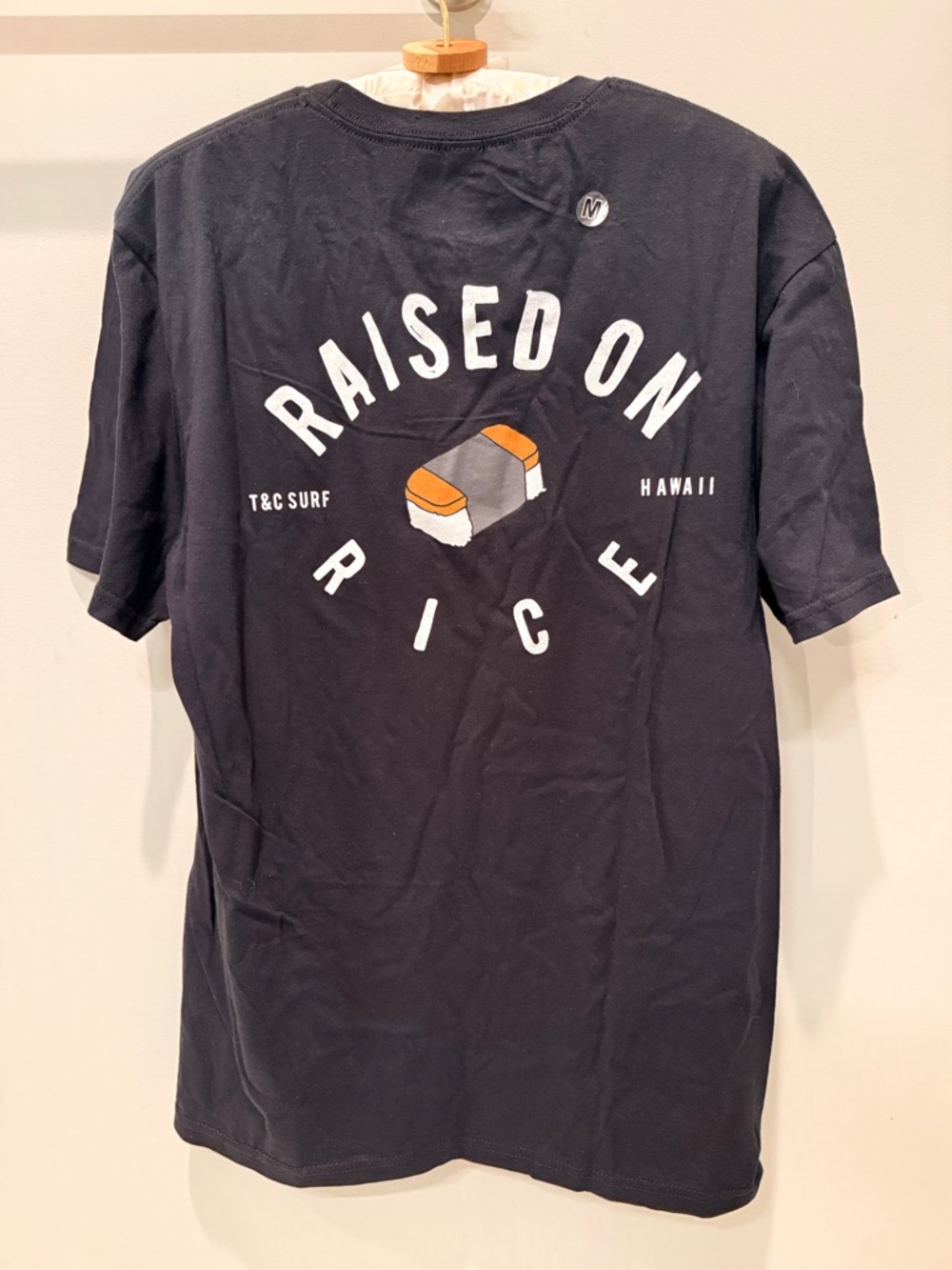 T&C Surf Designs Hawaii ‘Raised On Rice’ Musubi Sushi Piece T-Shirt Sz M Black